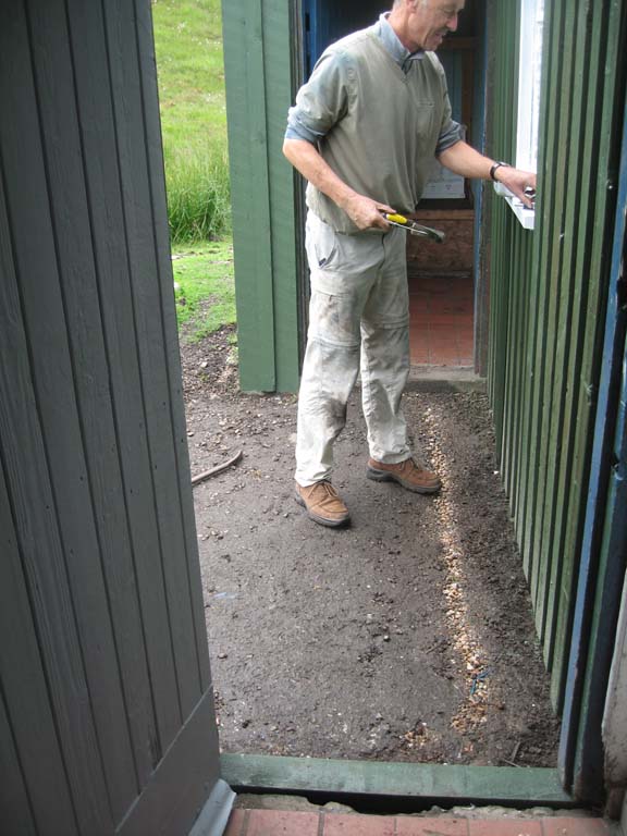 13 Jjohnny's new door sill and door frame