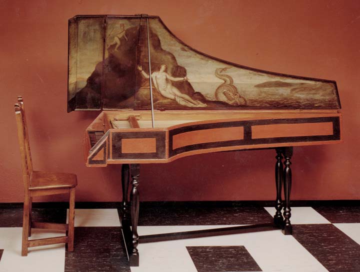 Anonymous Neapolitan harpsichord in its original case