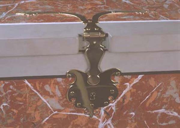 Lock and hasp of the 'French' double-manual harpsichord