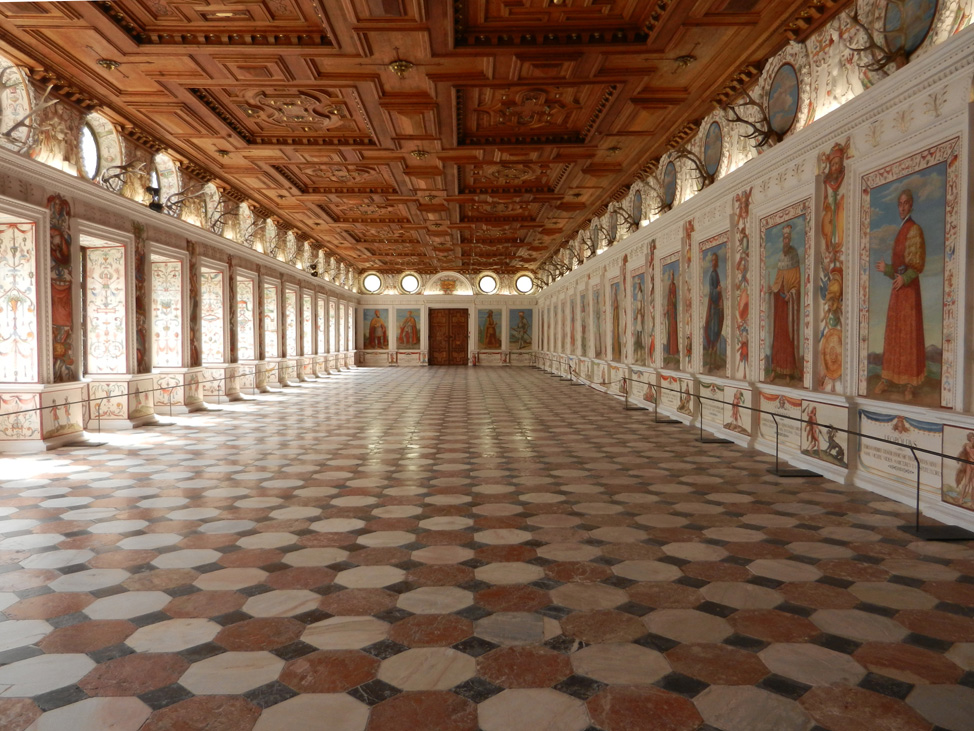 31 The Spanish Hall in Schloss Ambras