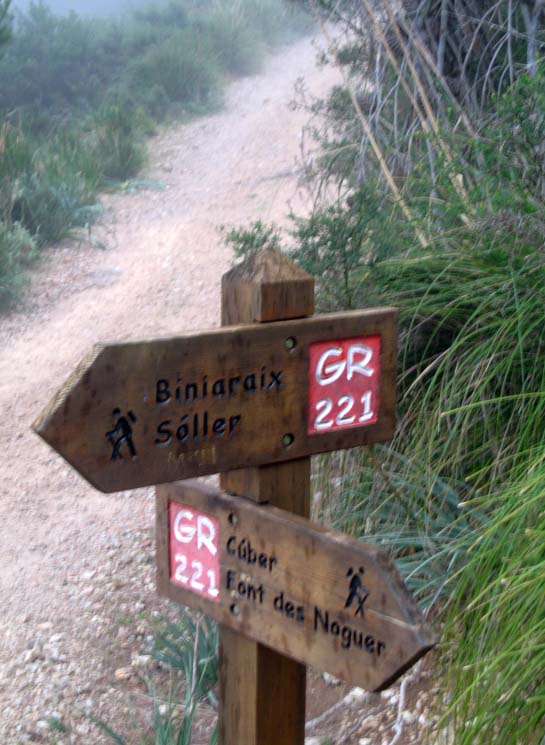 30 Route markers
