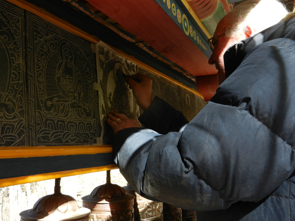 01 Grant rubbing one of the most beautiful engraved slates